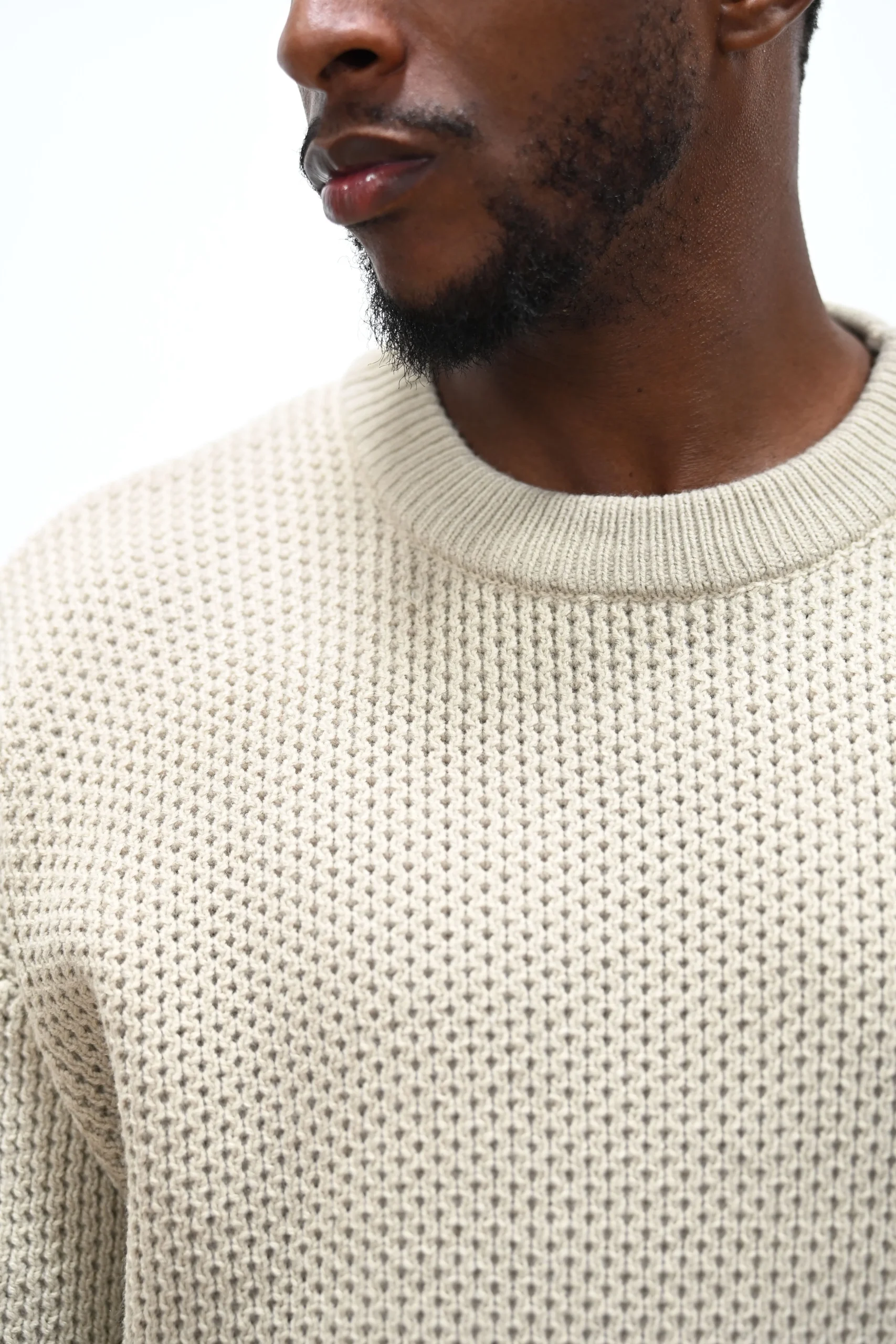 Pull Col Rond Beige – Image 4