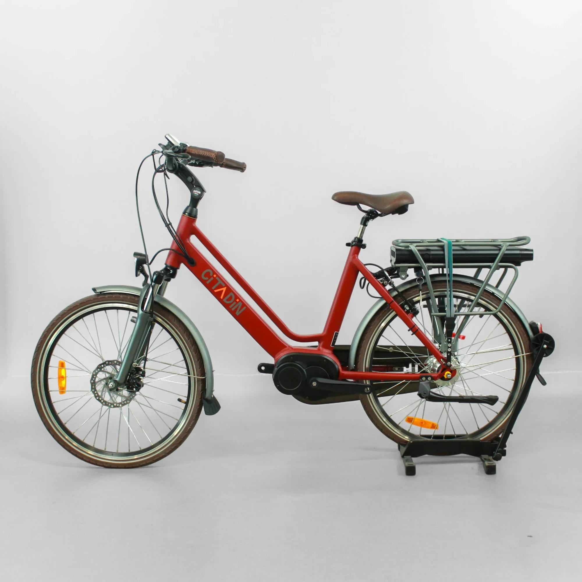 Vélo électrique Virage Citadin rouge 26" – Image 4