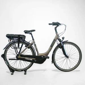 IMG_2647-Photoroom.jpgv1717761196 Vélo électrique Gazelle Paris C7