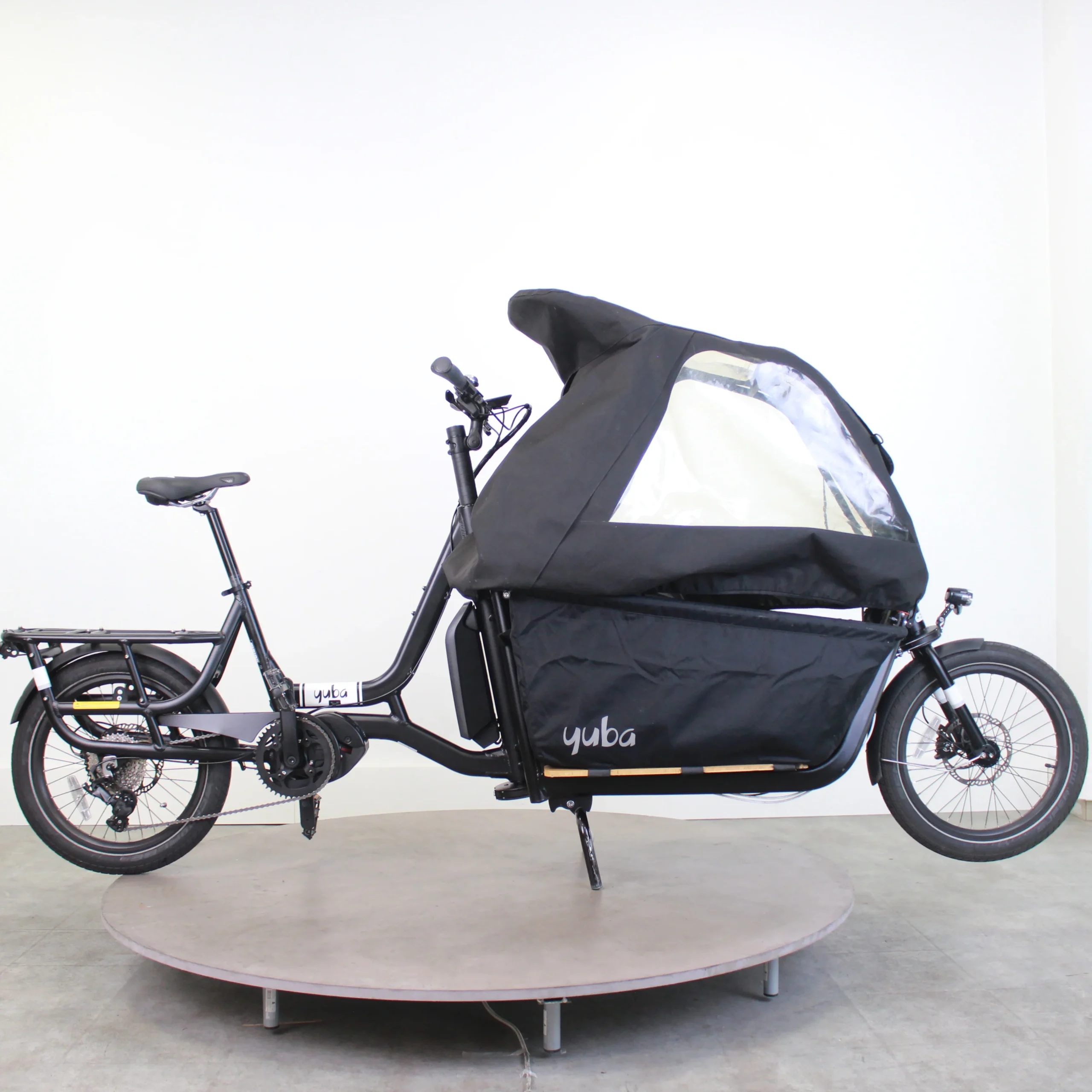 Vélo cargo électrique Yuba Supercargo CL Yuba