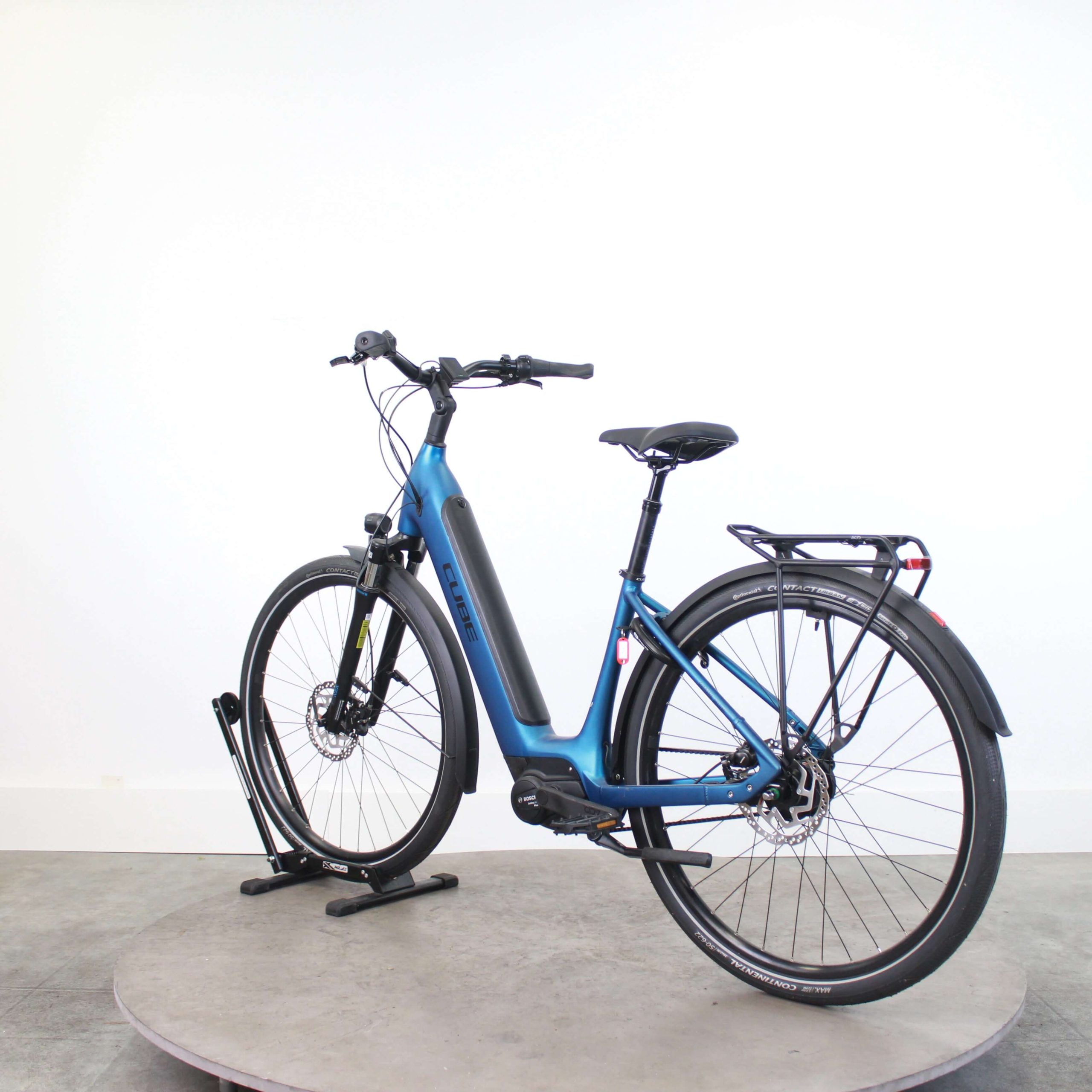 Vélo de ville électrique Cube Supreme Hybrid Deluxe ON 625 – Image 6