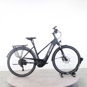 VTC électrique KTM Cento 10 Plus