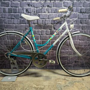 Vélo de tourisme RACER modèle Auray années 80 taille S