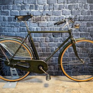 VelovilleGitaneOxfordHommevueensemble.jpgv1707919460 Vélo de Ville Gitane Oxford Homme type Hollandais 1982