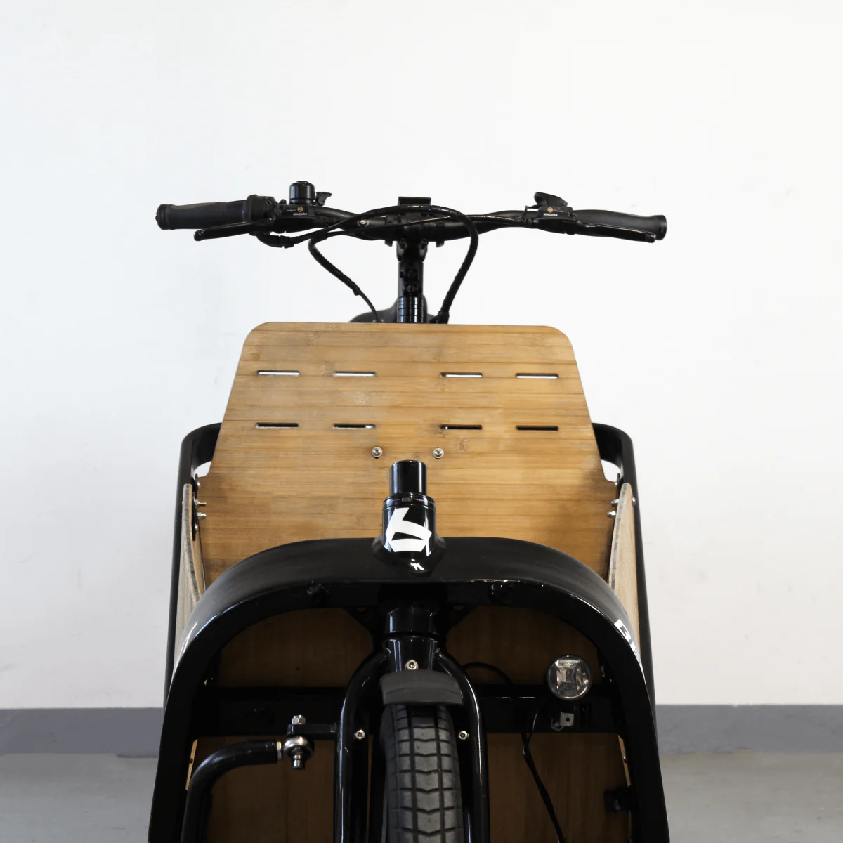 Vélo cargo électrique Bergamont E-Cargoville LJ Expert blanc – Image 6