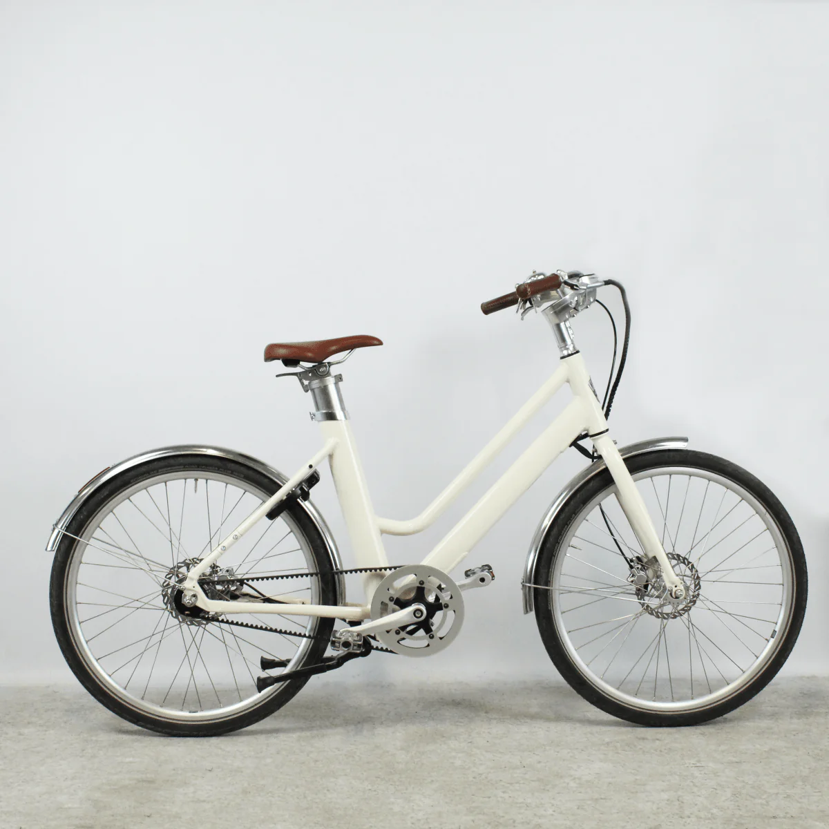 Vélo électrique Voltaire Courcelles beige